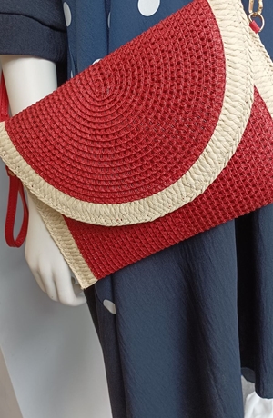 Bolso tipo sobre rojo - Imagen 2