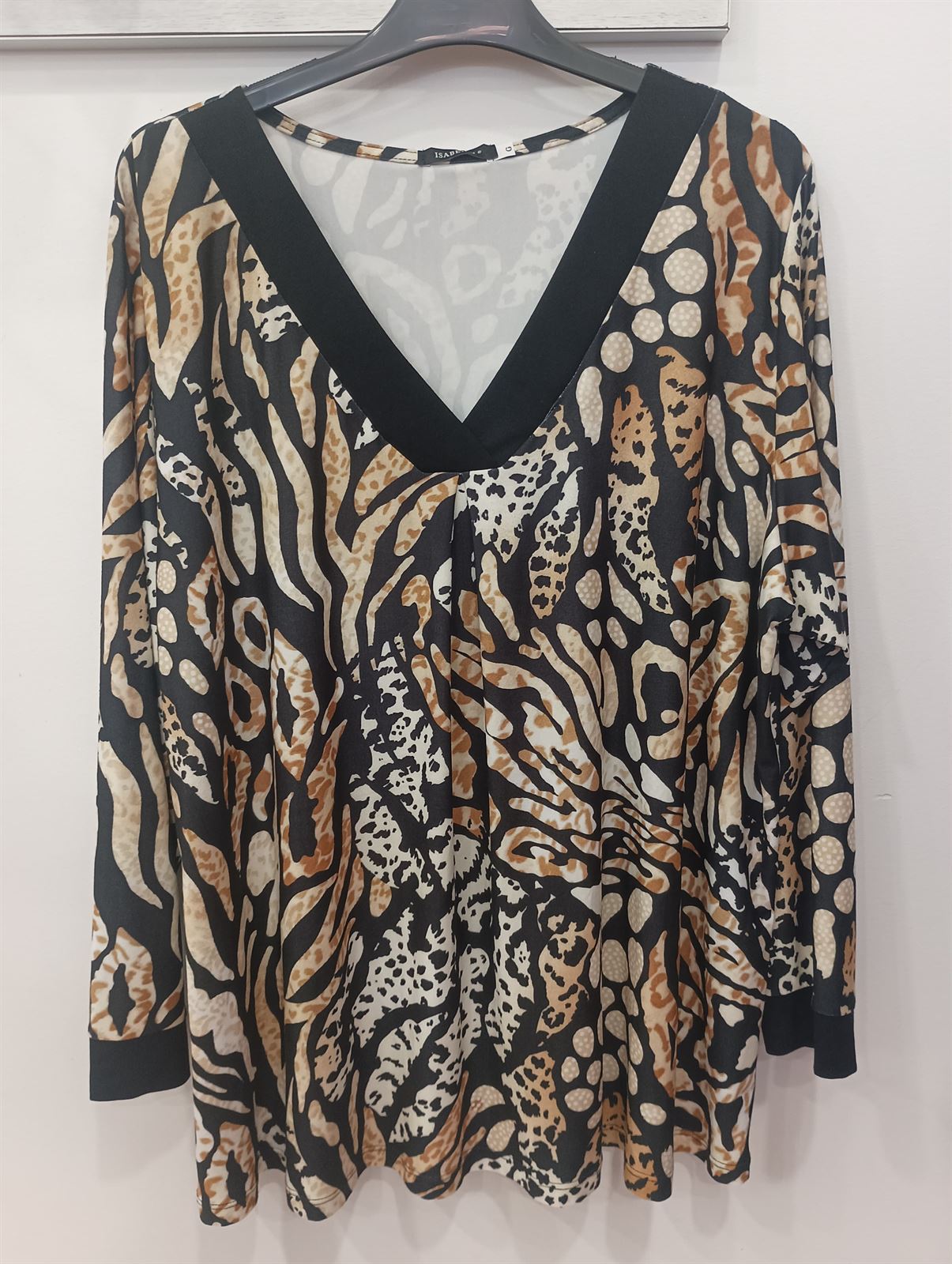 Camiseta animal print moda curvy - Imagen 2