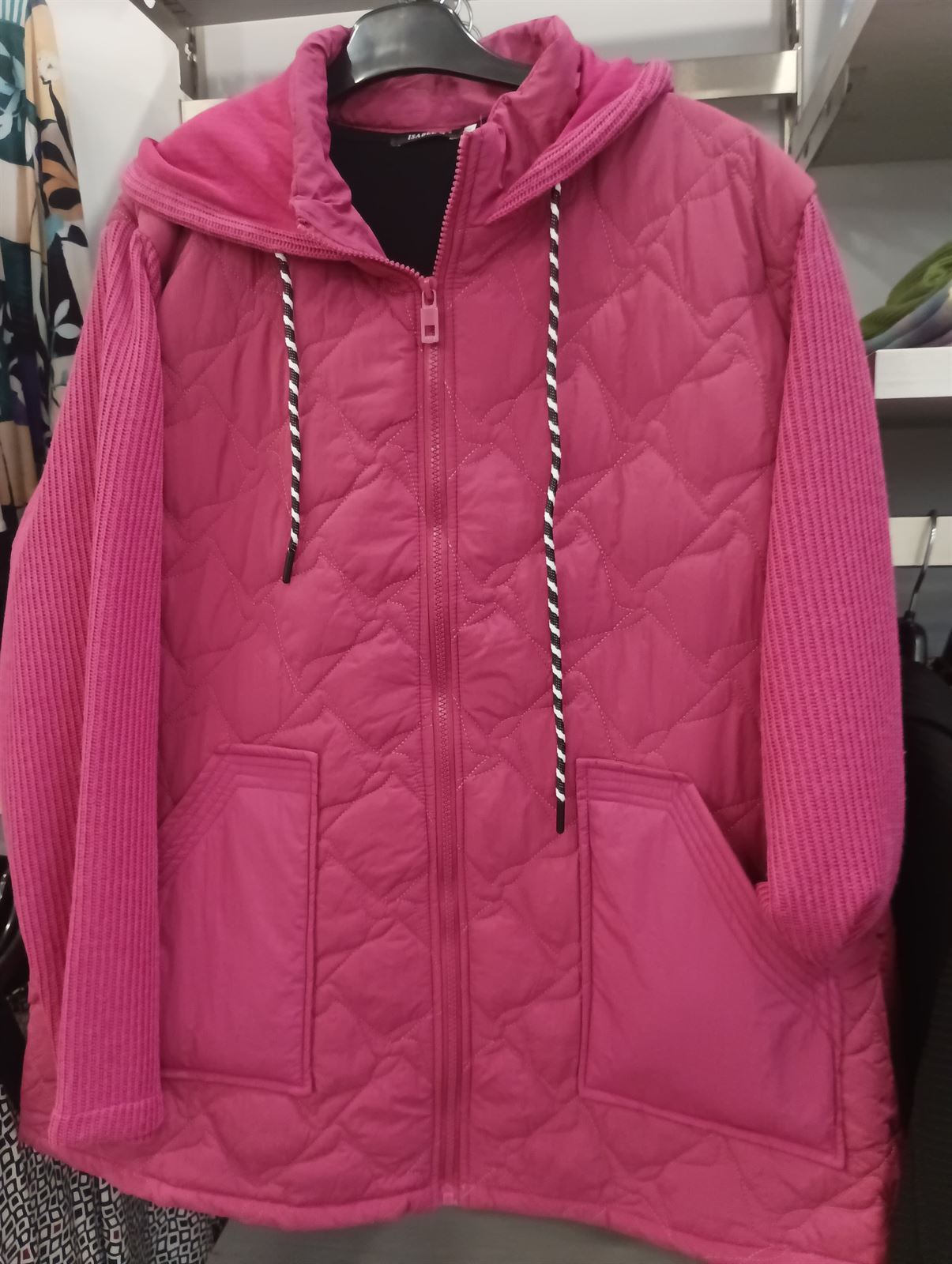 Chaqueta tipo sudadera rosa - Imagen 2