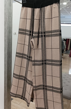 Pantalón de cuadros beis/negro - Imagen 2